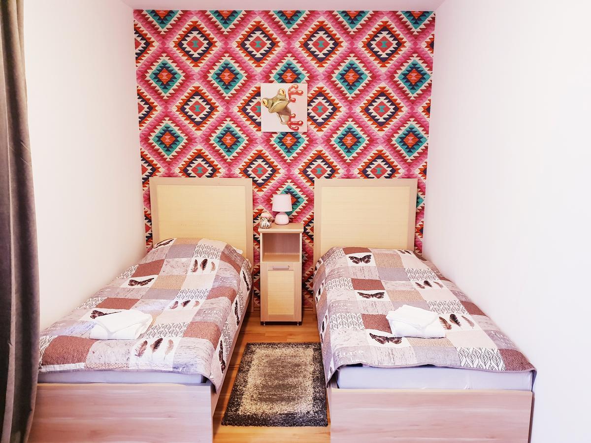 Vagabond Apartman Мишкольц Экстерьер фото